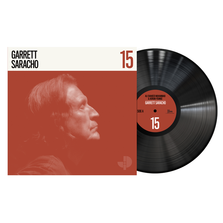 "Portada del vinilo Jazz Is Dead 15 – Garrett Saracho "